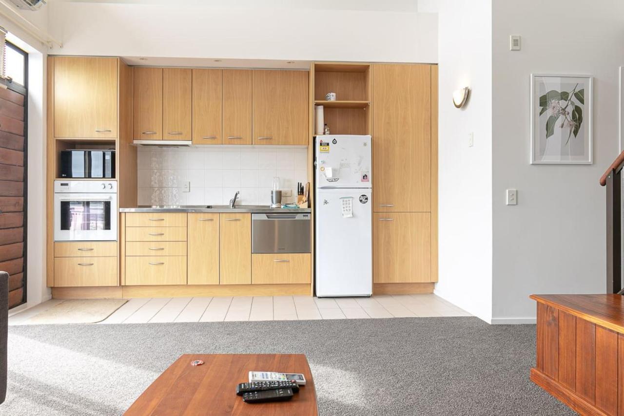 Roomy High-Ceiling Loft Apartment - Free Parking! Auckland Exteriér fotografie